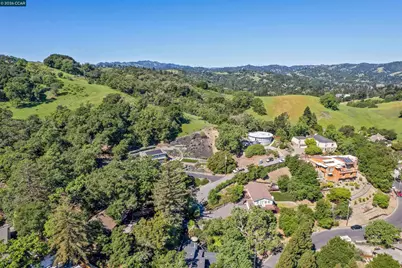 3391 Woodview Dr, Lafayette, CA 94549 - Photo 29