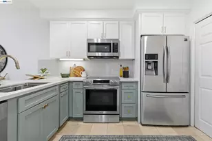 111 St Matthews Ave, San Mateo, CA 94401 - Photo 5