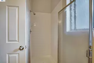 7835 Canyon Meadows, Pleasanton, CA 94588 - Photo 25