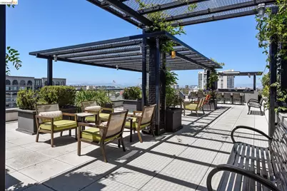 288 3rd St #104, Oakland, CA 94607 - Photo 3