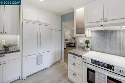 925 Terra California Dr #6, Walnut Creek, CA 94595 - Photo 13