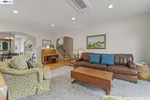 543 Fortuna Ave, San Leandro, CA 94577 - Photo 7