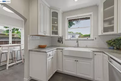 543 Fortuna Ave, San Leandro, CA 94577 - Photo 17
