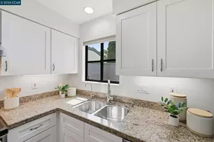 370 Scarlet Oak Ct, Pleasant Hill, CA 94523 - Photo 13