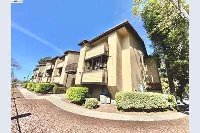 93 Shaniko Cmn #24, Fremont, CA 94539 - Photo 3