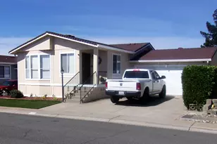 1840 Paris Ln, Antioch, CA 94509 - Photo 3