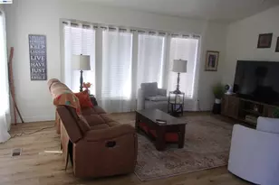 1840 Paris Ln, Antioch, CA 94509 - Photo 5