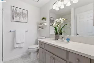 1792 Bevin Brook Dr, San Jose, CA 95112 - Photo 29
