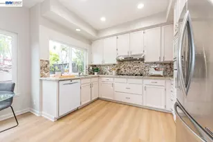 2963 Sorrento Way, Union City, CA 94587 - Photo 19