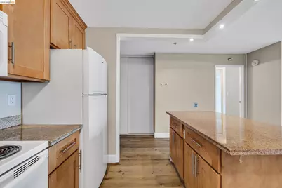 555 Pierce St #1424, Albany, CA 94706 - Photo 13