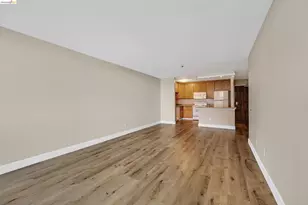 555 Pierce St, Albany, CA 94706 - Photo 17