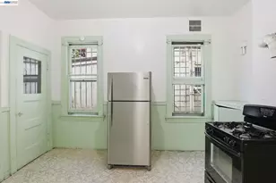 55 8th St, Oakland, CA 94607 - Photo 13