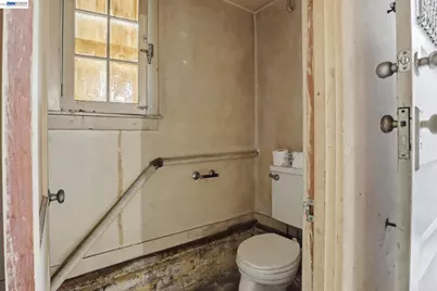 55 8th St, Oakland, CA 94607 - Photo 27