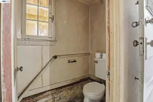 55 8th St, Oakland, CA 94607 - Photo 27