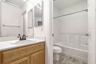 7445 Brigadoon Way, Dublin, CA 94568 - Photo 53