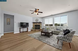 2671 Torrey Pines Dr, Brentwood, CA 94513 - Photo 17