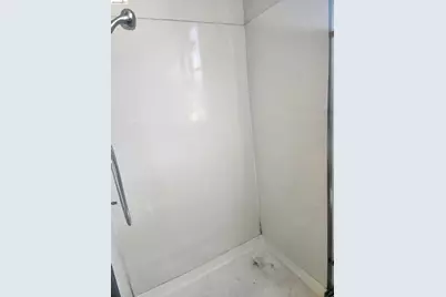 617 Fallon St, Oakland, CA 94607 - Photo 9