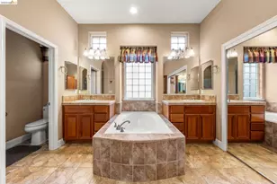 320 Riverwood Ln, Rio Vista, CA 94571 - Photo 11