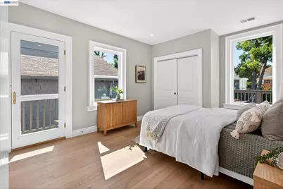 552 Haight Ave, Alameda, CA 94501 - Photo 21