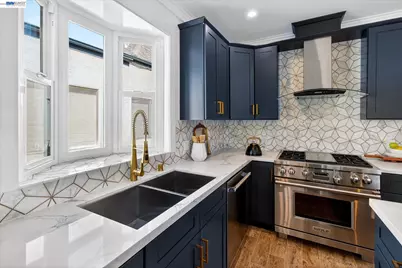 552 Haight Ave, Alameda, CA 94501 - Photo 15