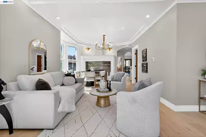 552 Haight Ave, Alameda, CA 94501 - Photo 7