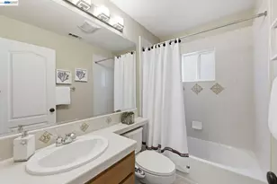 6005 Hillbrook Pl, Dublin, CA 94568 - Photo 17