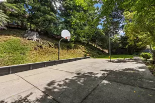 774 Trestle Glen Rd, Oakland, CA 94610 - Photo 47