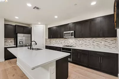 18210 Argento Loop, San Ramon, CA 94583 - Photo 11
