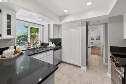 5943 Corte Arboles, Pleasanton, CA 94566 - Photo 15