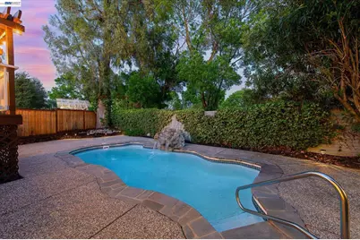 5943 Corte Arboles, Pleasanton, CA 94566 - Photo 31