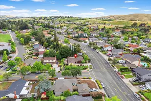 2616 Peartree Ln, San Jose, CA 95121 - Photo 79