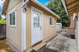 2616 Peartree Ln, San Jose, CA 95121 - Photo 59