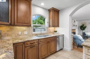 2616 Peartree Ln, San Jose, CA 95121 - Photo 25