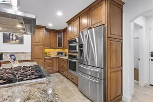 2616 Peartree Ln, San Jose, CA 95121 - Photo 23