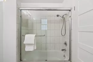 3006 High St, Oakland, CA 94619 - Photo 29
