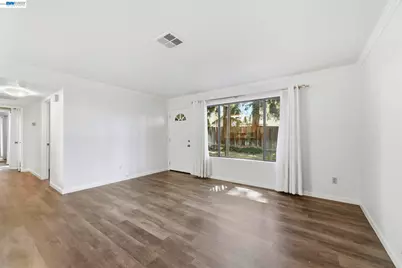 5005 Grey Feather Cir, San Jose, CA 95136 - Photo 9