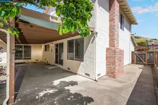 121 Violet Rd, Hercules, CA 94547 - Photo 67