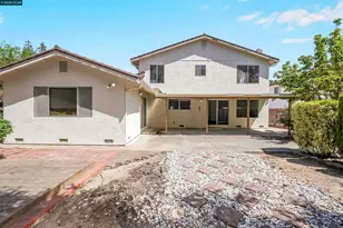 121 Violet Rd, Hercules, CA 94547 - Photo 55