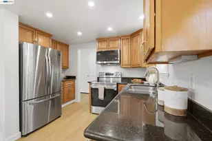 1046 Abbott, Milpitas, CA 95035 - Photo 7