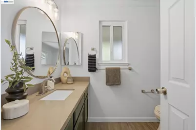 1046 Abbott, Milpitas, CA 95035 - Photo 19