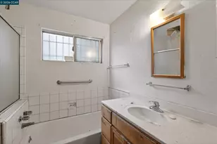 4810 Fairfax, Oakland, CA 94601 - Photo 25