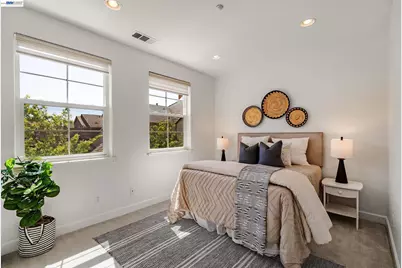 1013 Amber Ter, Union City, CA 94587 - Photo 21