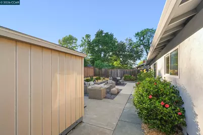 9689 Davona Dr, San Ramon, CA 94583 - Photo 33