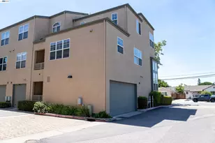 742 6th St, San Jose, CA 95112 - Photo 25