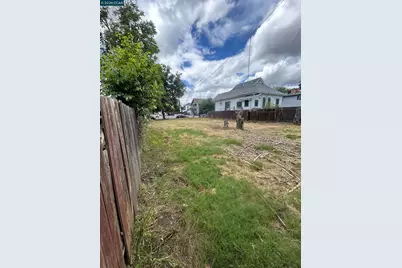 518 Sutter St, Stockton, CA 95203 - Photo 1
