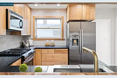 2703 Mathews St, Berkeley, CA 94702 - Photo 13