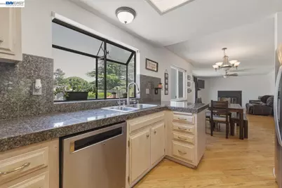 3917 Warbler Dr, Antioch, CA 94509 - Photo 19