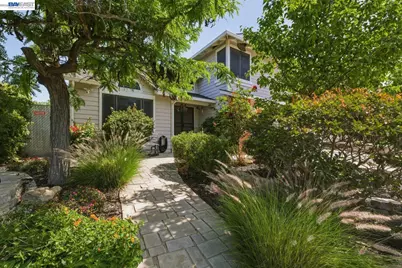 3917 Warbler Dr, Antioch, CA 94509 - Photo 5