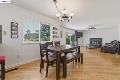 3917 Warbler Dr, Antioch, CA 94509 - Photo 9