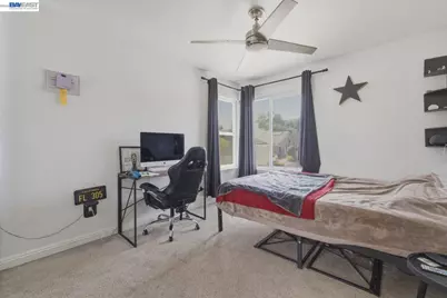 3917 Warbler Dr, Antioch, CA 94509 - Photo 27